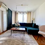 Pacifik Lux & Private Garage شقة سراييفو