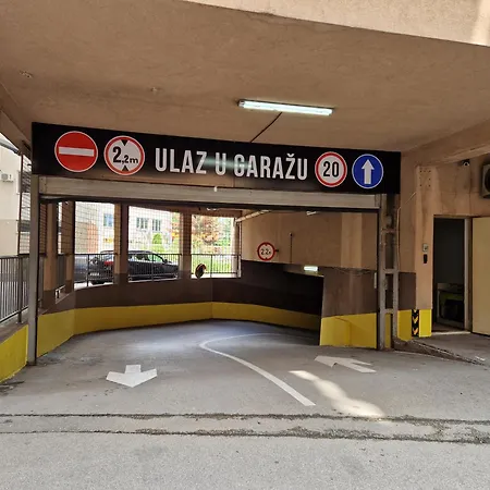 Apartment Pacifik Lux & Private Garage Sarajevo